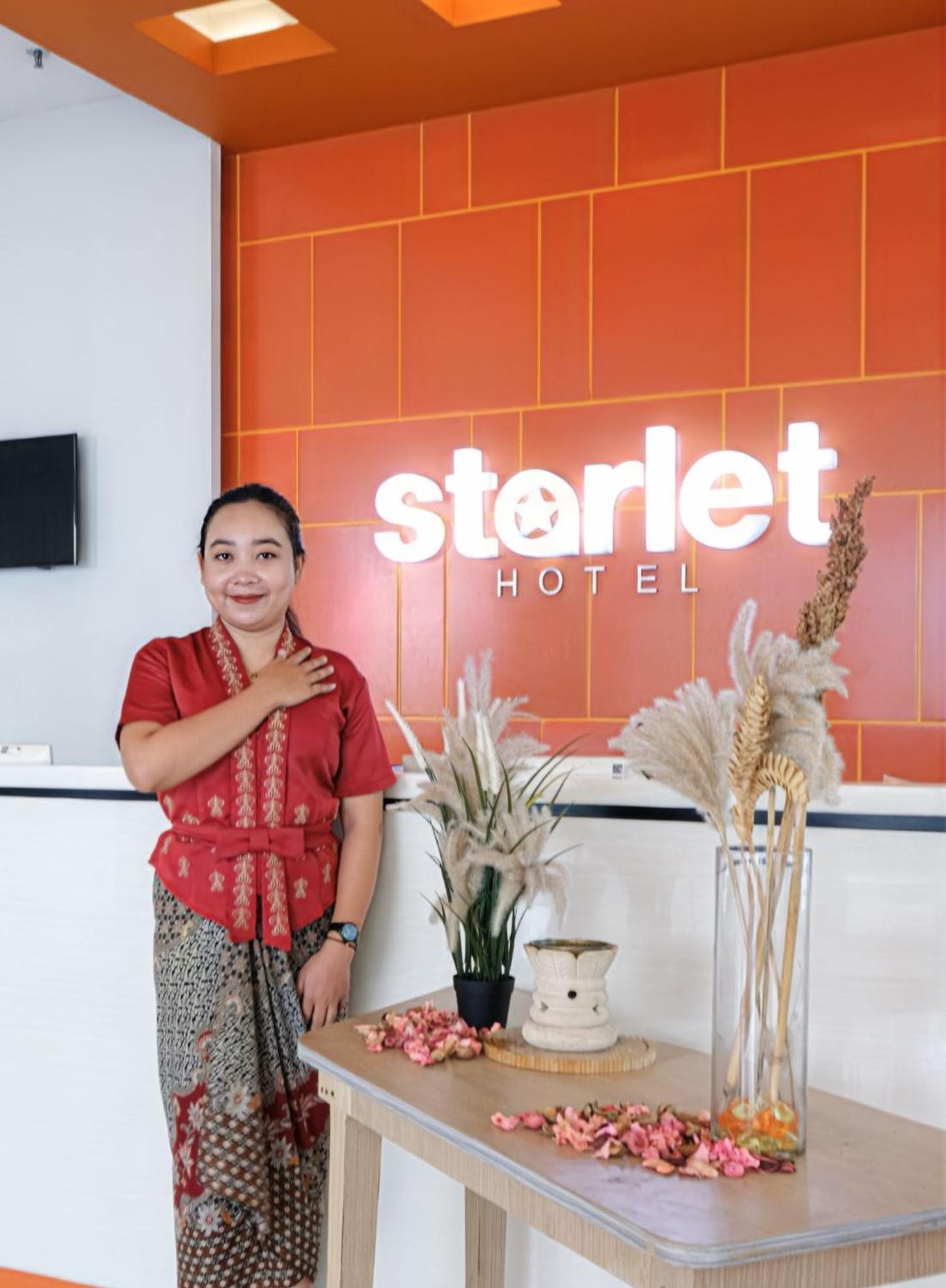 Starlet Hotel Serpong Tangerang Exterior foto